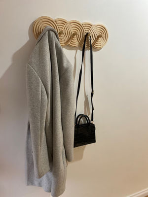 手作り 中世紀近代 ウォールナット コートラック コート トップとリビングルームのバッグ