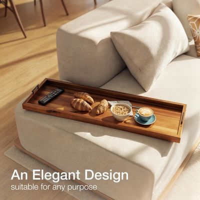 大型木製の食卓 あなたのお気に入りのチーズを展示し,提供するのに最適です