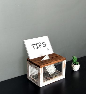 ワイヤーグリッドデザイン アクリルパネル パイン木 テーブル用品のための投票用寄付収集箱