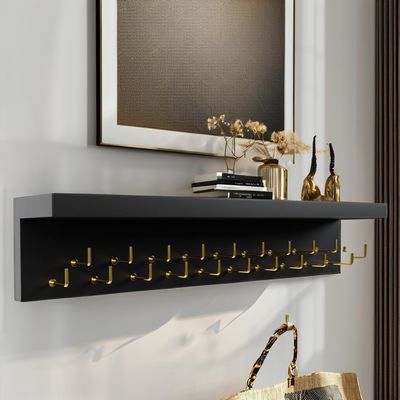 木製のトロフィーディスプレイ 家電メダルハンガーとフック付きのトロフィー棚