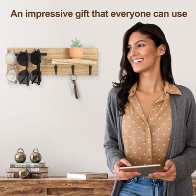 多機能 の 木製 の キー ハンガー と 棚 と フック