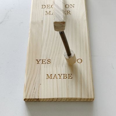 年齢範囲 8歳から13歳 屋外遊びのための人気オーク木製彫刻工芸品装飾