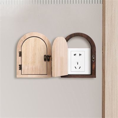 8.5*8.5cmの手作り木製の安全帽子 スイッチ 子供用防災用電気保護具