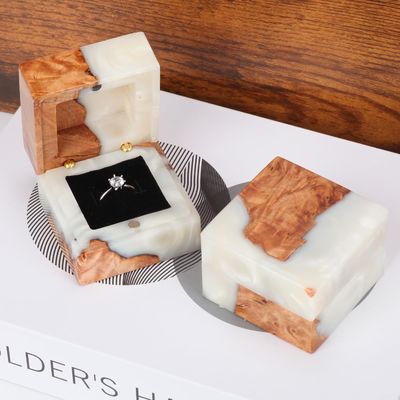 小さい手造りのヴィンテージ宝石のパッケージングのためのエレガントシングルスロット 木製リングボックス