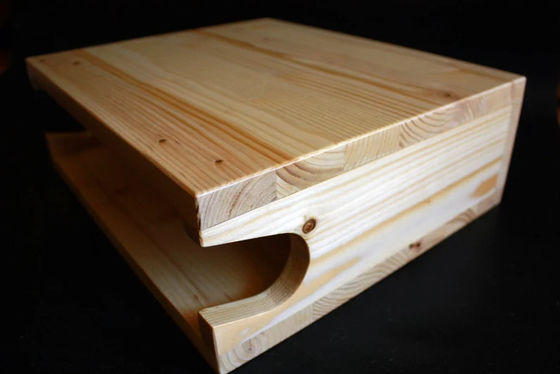 オーダーメイドロゴの自転車ホルダースタンドと棚の木製自転車壁マウントハンガー