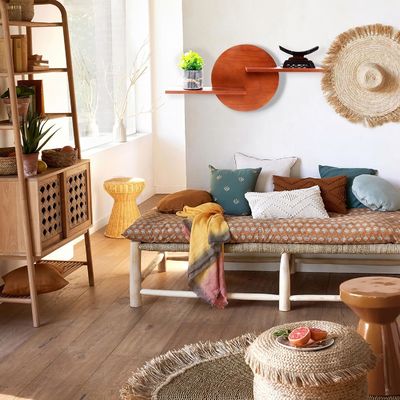 折りたたみのないラック 丸い装飾ディスプレイ 壁掛け棚 吊り棚 大量