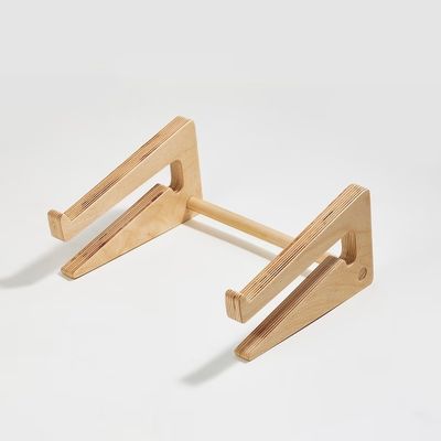 受け入れられるOEM/ODM Mac Book用の木製ラップトップスタンド エルゴノミックワークスペース デスクアクセサリー