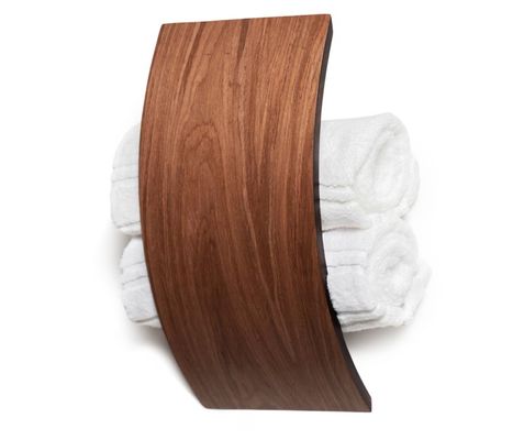 機能的なデザイン オーダーメイドロゴと多機能デザインの木製タオル棚