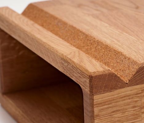 分類 折りたたみのないラック 壁に装着された自転車ラック 手造りのオークウッドデザイン