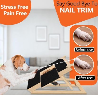 木製の犬のネイル・スケラッチボード 骨のスタイル ネイル・フィリングボード 犬用 OEM トリートメントが含まれています