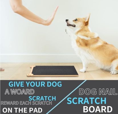木製 犬の爪のスクラッチパッド 犬のための高量の木製のスクラッチボード