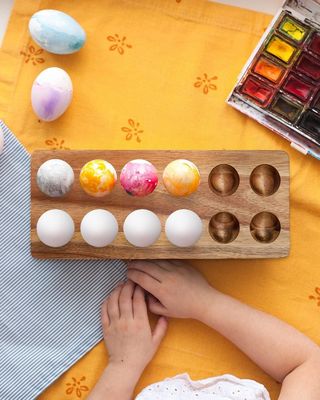 固形木製の卵箱 卵用の木製のトレイ デザインとブランドの仕様