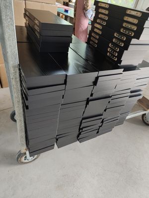 郵便包装 精巧な家庭装飾のための2つの田舎風の木製の浮遊棚セット