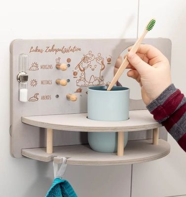 愛のテーマ 子供用歯磨きステーション 木製枠の鏡とスペース節約