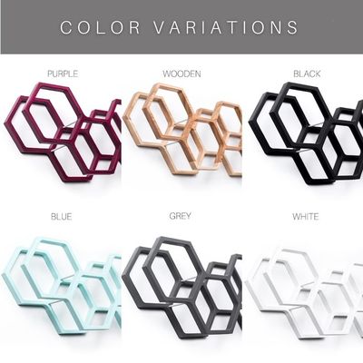 ウォールマウント付の木製トイレロールラック ハニーコムデザインの組織収納棚