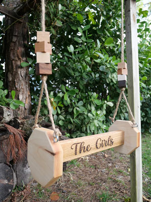 鶏 玩具 壁掛け 猫や動物に適した 猫の居場所