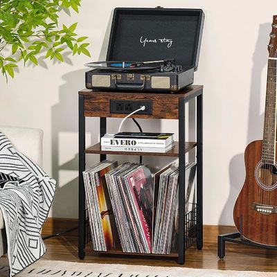 収納容器 デザイン スタイル ブラウン色 USB ポートと充電ステーションのナイトスタンド