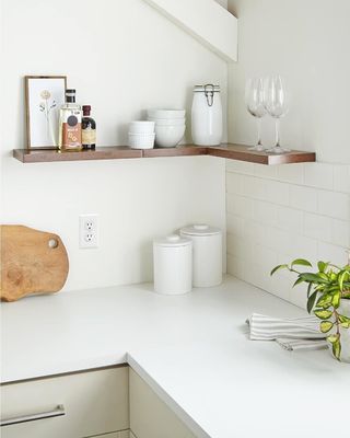 デザイン カスタム 3 セット フローティング・シェルフ セット リビングルームディスプレイのためのスペース節約の家具