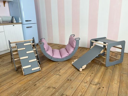 モンテッソーリクライミングセット 小児用 室内三角型クライマー 選択する色