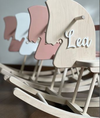 内務省 個人向け 木製の揺り馬 玩具 木製の揺り馬 モンテッソーリ 揺り馬 スイング