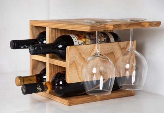 カスタマイズされたロゴ 硬木ワインラック 高量ワインホルダー