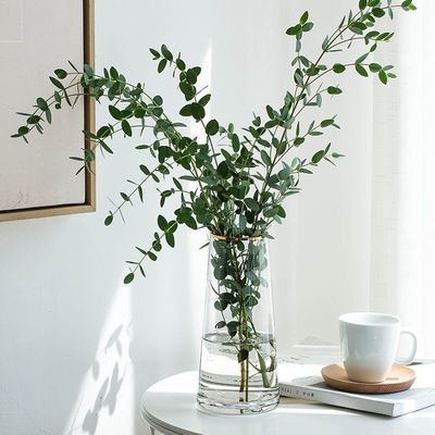 高階の結婚式のための装飾的な贅沢な花瓶