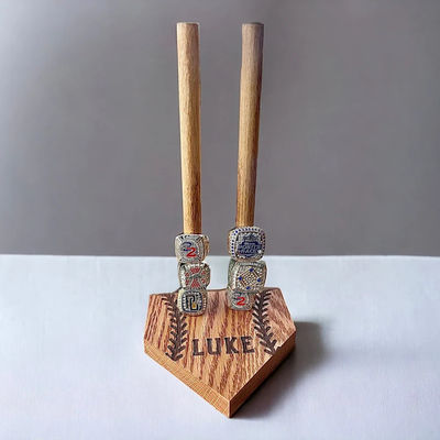 ソフトボールと野球選手権のための木製のシンプルカラースタイリングスポーツリングディスプレイ