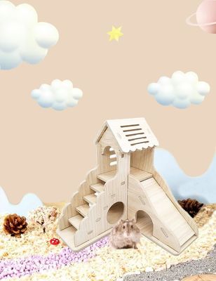 他の小動物のための木製の隠れ家