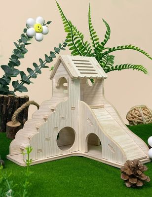 他の小動物のための木製の隠れ家