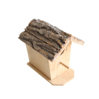 外庭園装飾 木造の鳥居 鳥を念頭に置いて 呼吸可能な素材