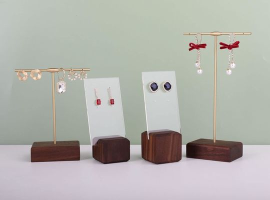 小型 イヤリング 収納器 宝石 コレクション を 整理 する ため の 理想 的 な 解決策