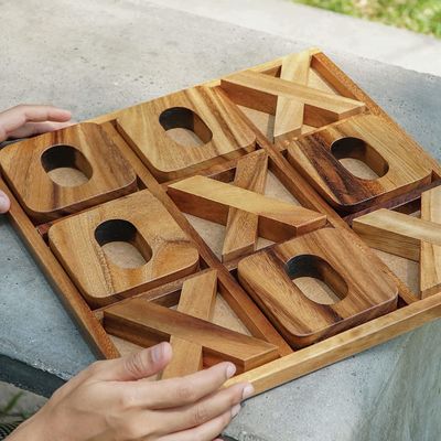 子供用の木製のティック・タック・トー XO チェスゲームセット 趣味と学習のためのカスタムティック・タック