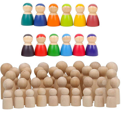 彫り木製のペグ人形 コンビルのビルディングブロックセット オーダーメイドの木製の飾り付け工芸品