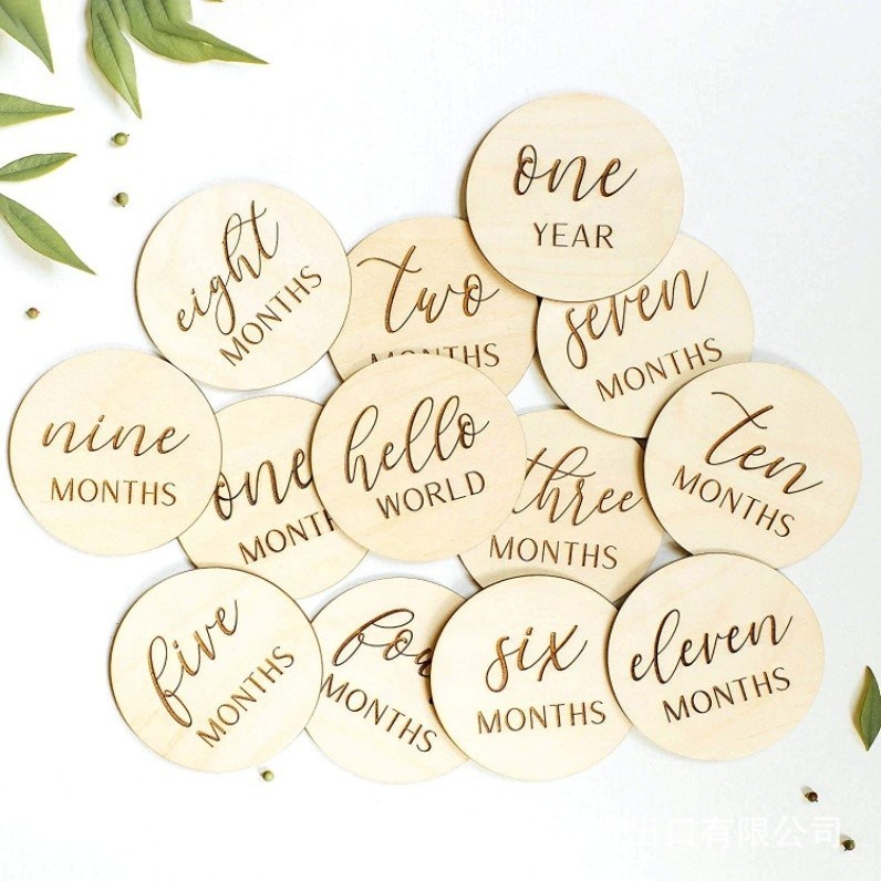 カスタムサイズ 複合材 ベビー 月間マイルストーンカード 新生児の誕生発表に最適